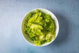 Salata zelena