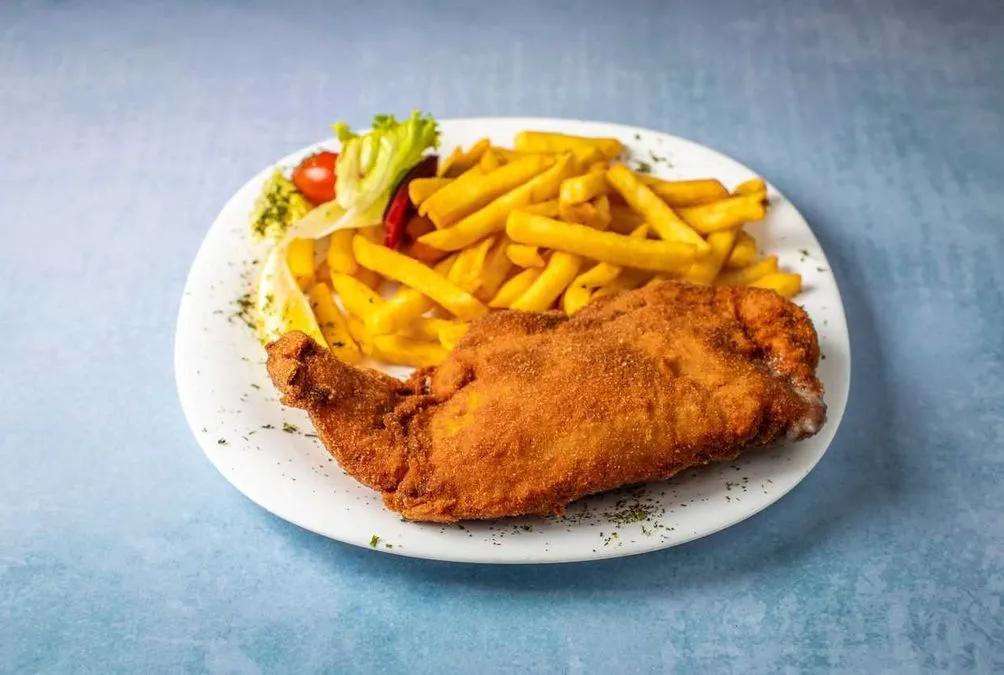 Cordon bleu s polama krumpira i desert